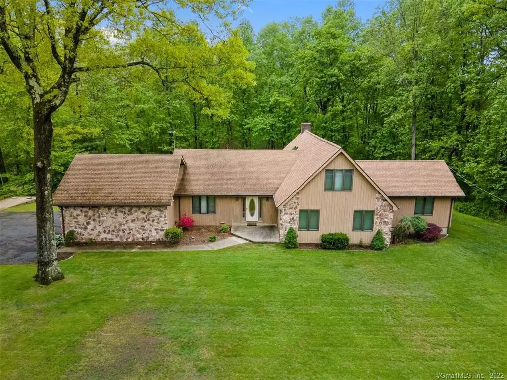Trumbull, CT 06611,75 Mcguire Road