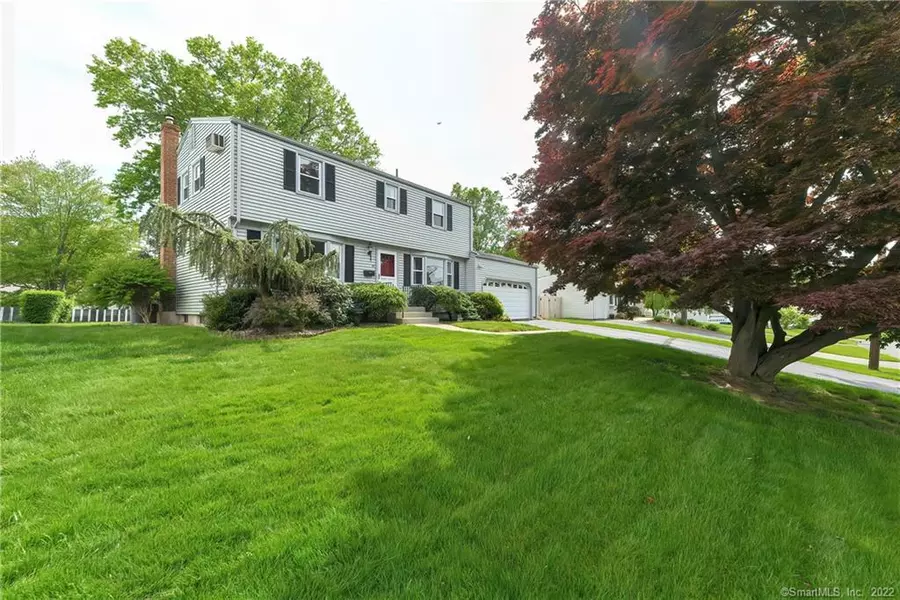 31 Whitewood Road, Newington, CT 06111