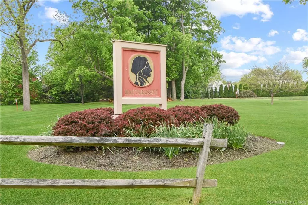 Meriden, CT 06450,77 Mattabasset Drive #77