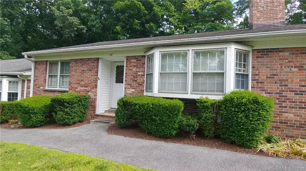 Brookfield, CT 06804,13 Douglas Drive #13