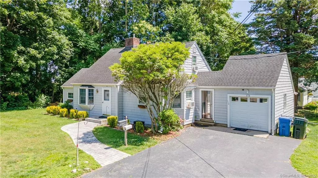 173 Grove Avenue, Groton, CT 06340