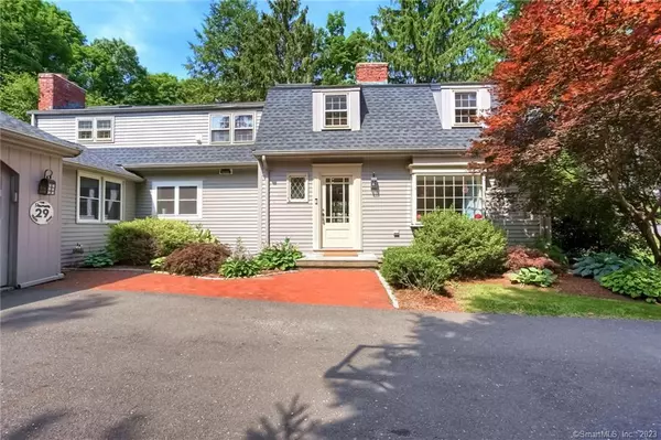 West Hartford, CT 06107,29 Uplands Drive