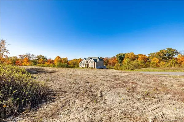 Avon, CT 06001,61 Weatherstone