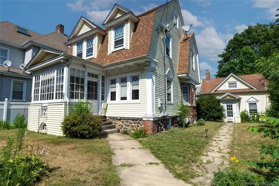 284 Ocean Avenue, New London, CT 06320