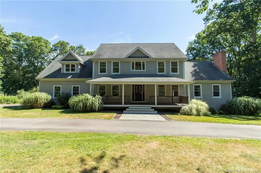 22 A Longview Avenue, Waterford, CT 06385