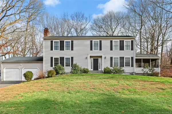 94 Teeter Rock Road, Trumbull, CT 06611