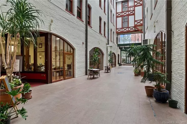 New London, CT 06320,153 State Street #A102