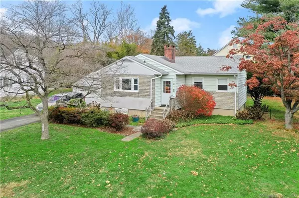 101 Monica Road, Greenwich, CT 06831