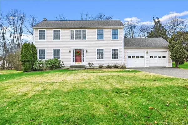 7 Old Field Drive, Bethel, CT 06801