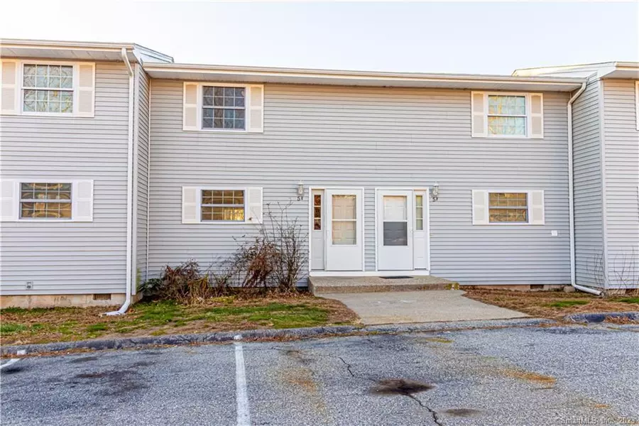 1742 Route 12 #5E, Ledyard, CT 06335