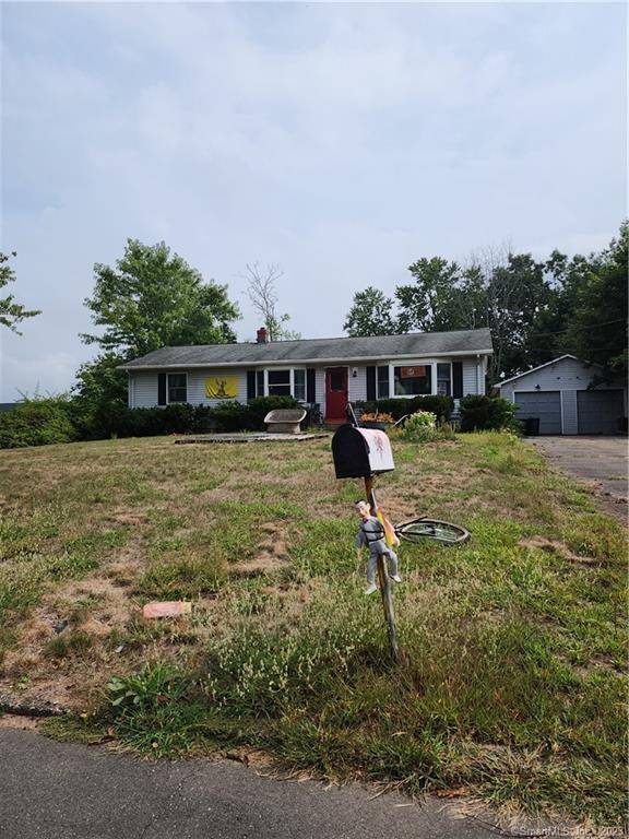 5 Evergreen Place, North Haven, CT 06473
