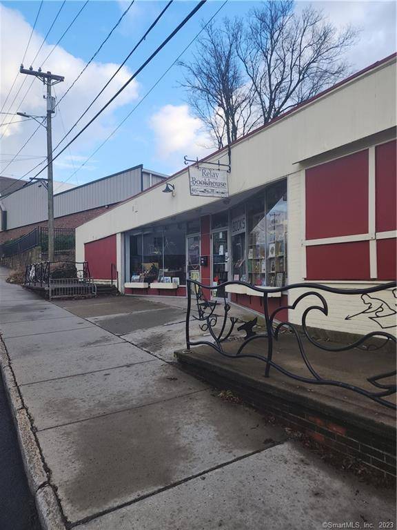 100 Greenwood Avenue, Bethel, CT 06801