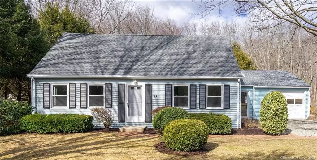 29 Canton Valley Circle, Canton, CT 06019