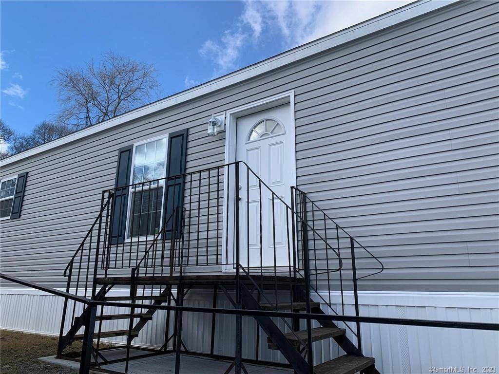 435 High Street #2, Groton, CT 06355