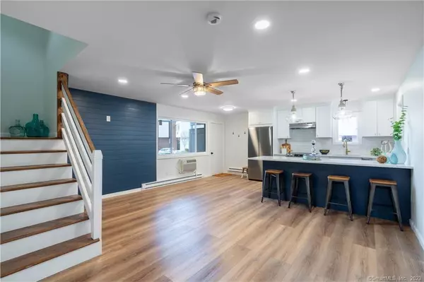 West Haven, CT 06516,130 West Walk #130