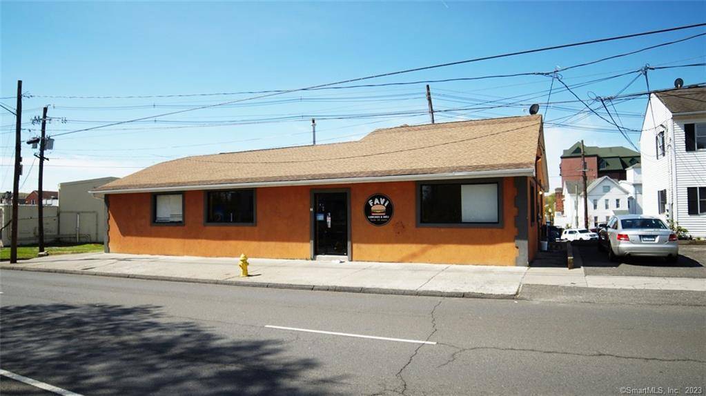 4 Balmforth Avenue, Danbury, CT 06810