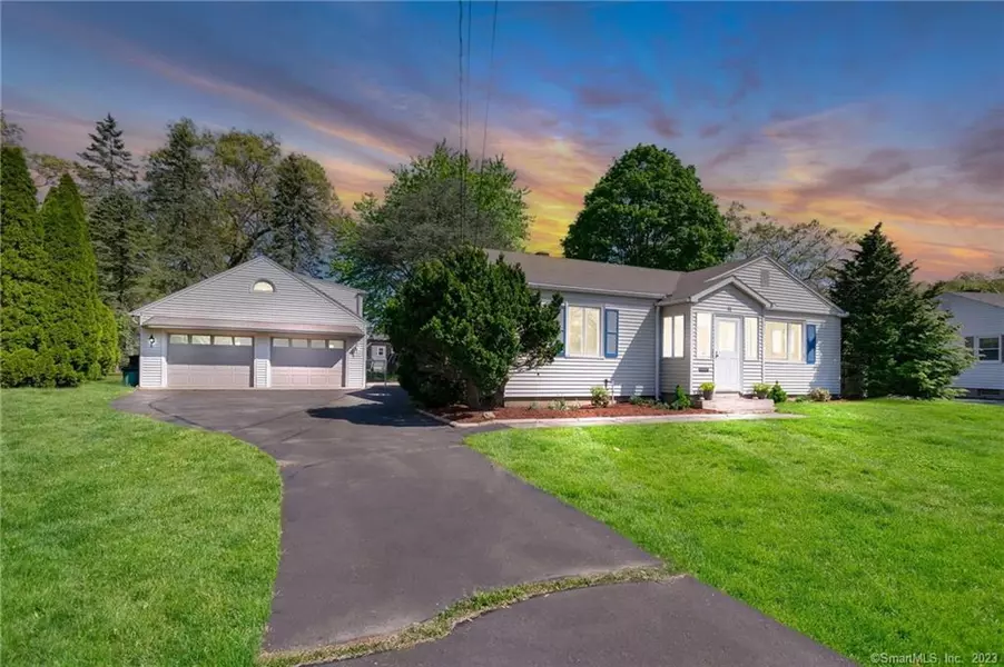 11 Bristol Road, Windsor Locks, CT 06096