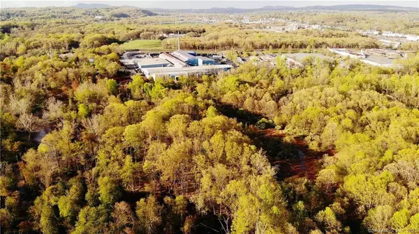 North Haven, CT 06473,100-150 Dodge Avenue