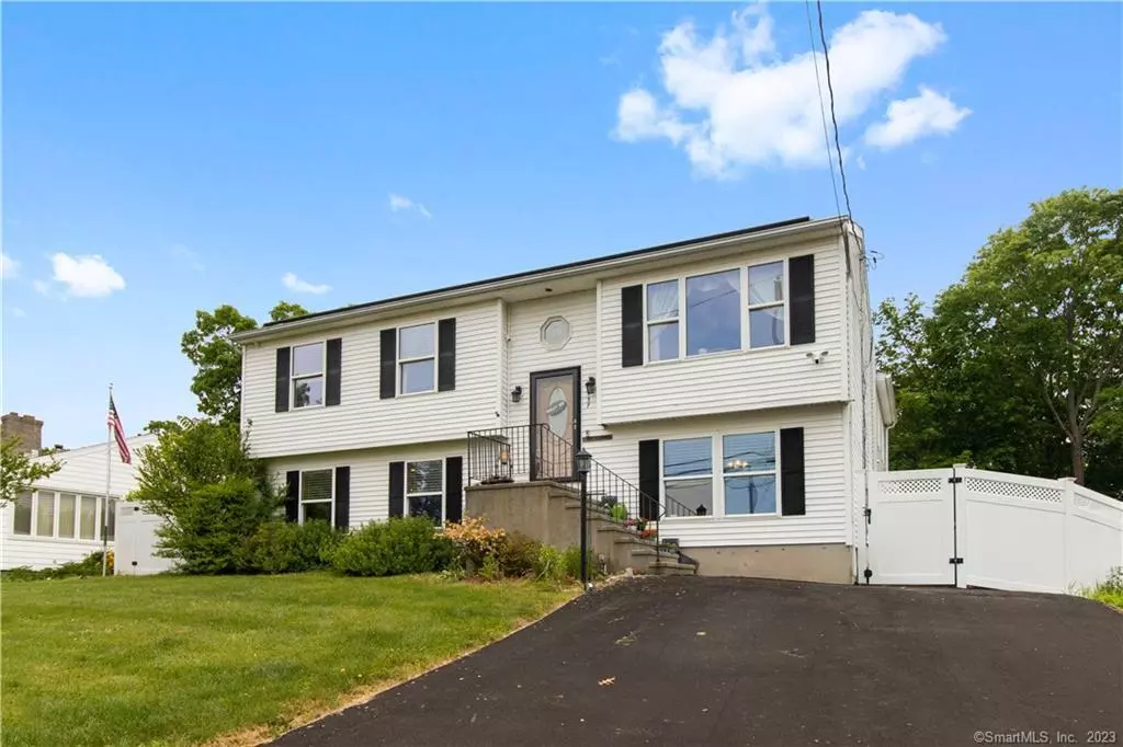 East Haven, CT 06512,137 Mansfield Grove Road