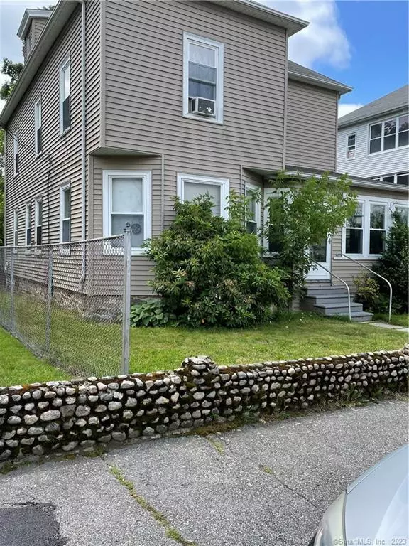 Webster, MA 01570,2 1/2 Nelson Street