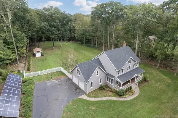 12 Ridgetop Lane, North Branford, CT 06471