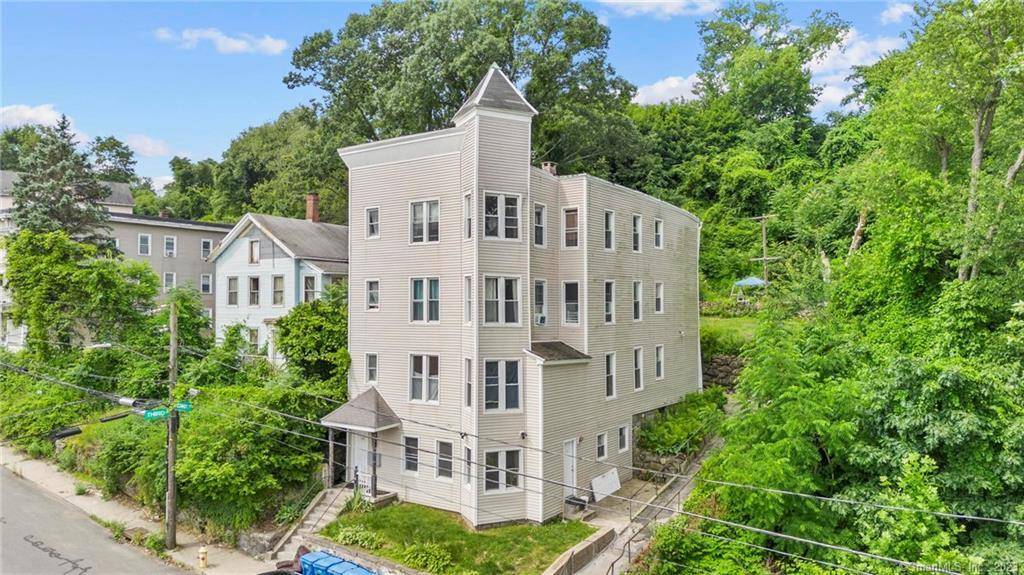 1154 Bank Street, Waterbury, CT 06708