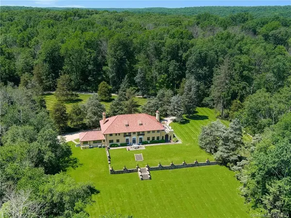 30 Mark Twain Lane, Redding, CT 06896