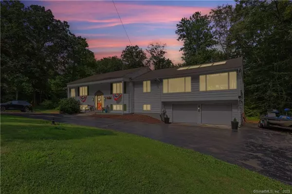 30 Paterson Drive, Middletown, CT 06457