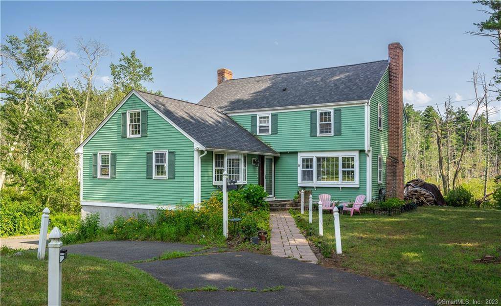 15 Lenora Drive, Simsbury, CT 06092