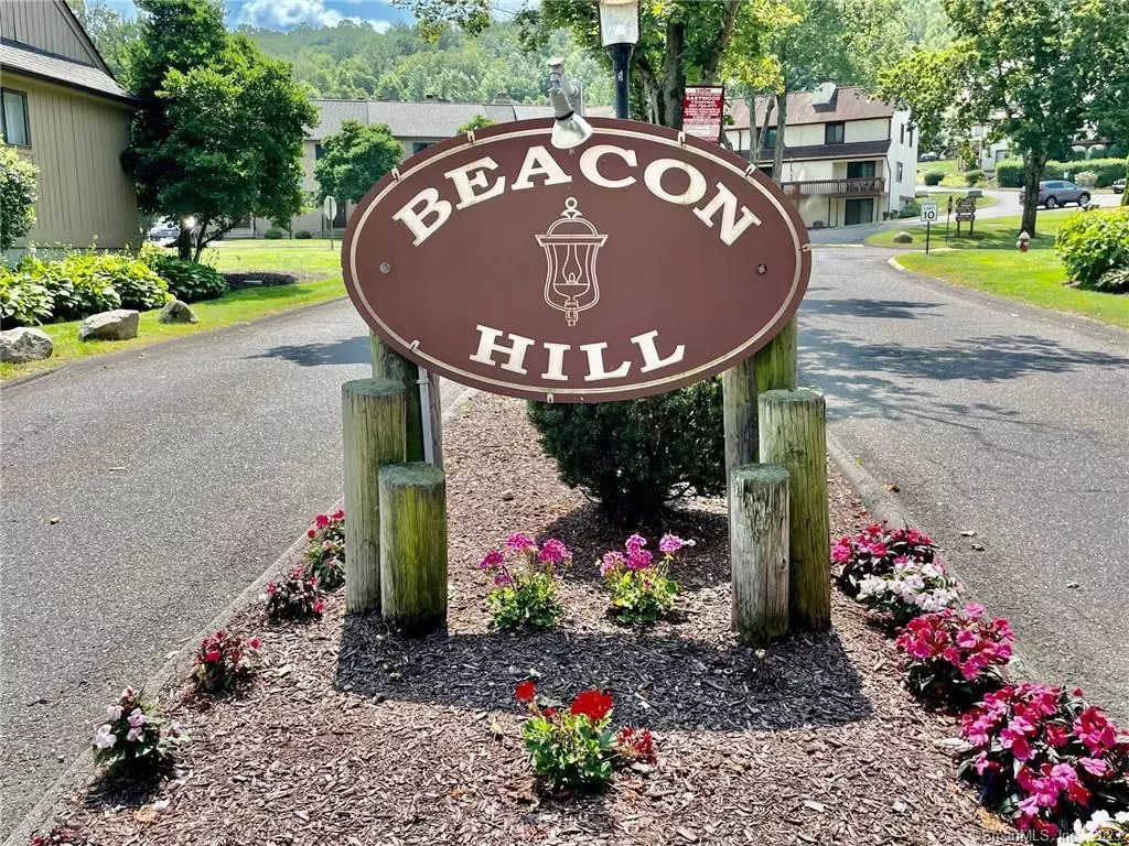 Beacon Falls, CT 06403,117 Foxton Court #117