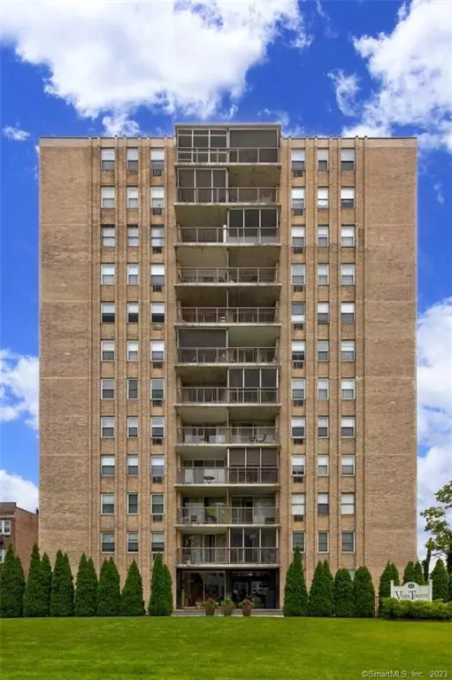 65 Glenbrook Road #6F, Stamford, CT 06902