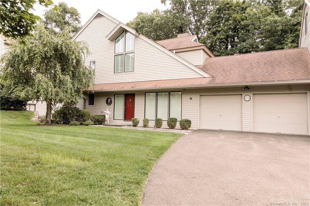 320 Strawberry Hill Avenue #35, Stamford, CT 06902