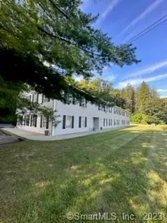 New Milford, CT 06776,219 Kent Road #14