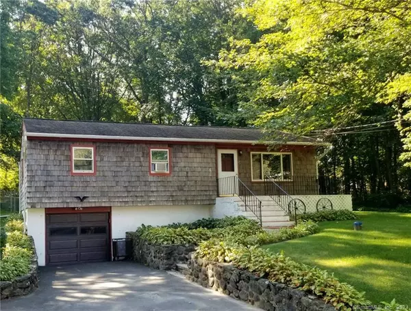 30 Barclare Lane, Wolcott, CT 06716