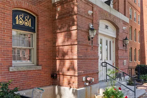 92 Main Street #410, Deep River, CT 06417