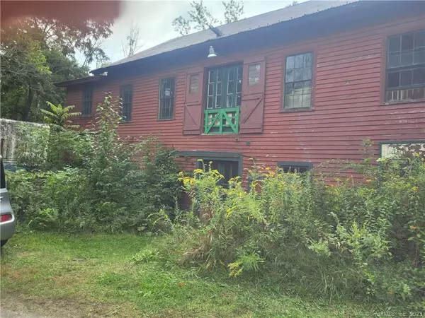 Coventry, CT 06238,28-30 Mason Street