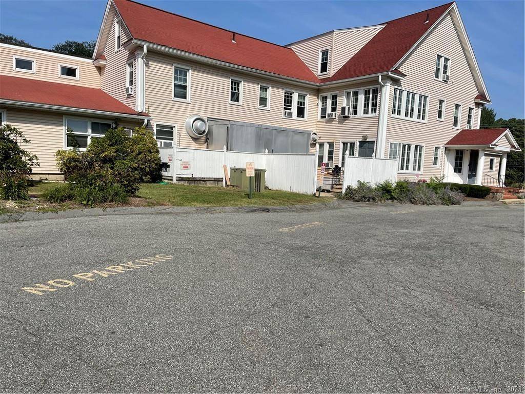 132 Main Street, Chester, CT 06412