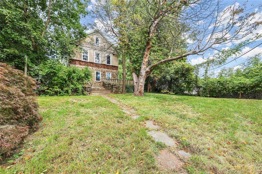 78 Myrtle St Extension, Norwalk, CT 06855