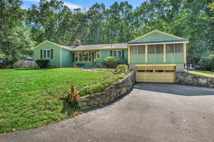24 Silvermine Road, Seymour, CT 06483
