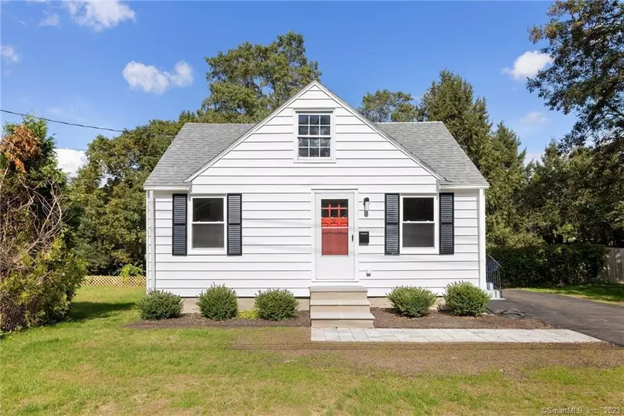 76 Webb Street, Windsor Locks, CT 06096