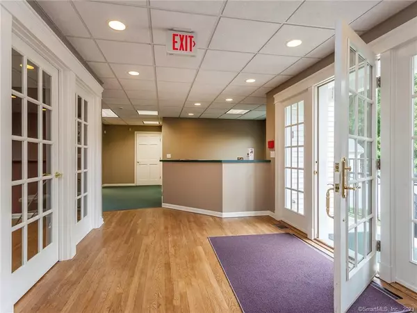 New Milford, CT 06776,315 A Litchfield Road