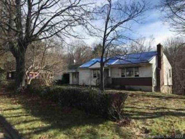 8 Wayne Road, Wallingford, CT 06492