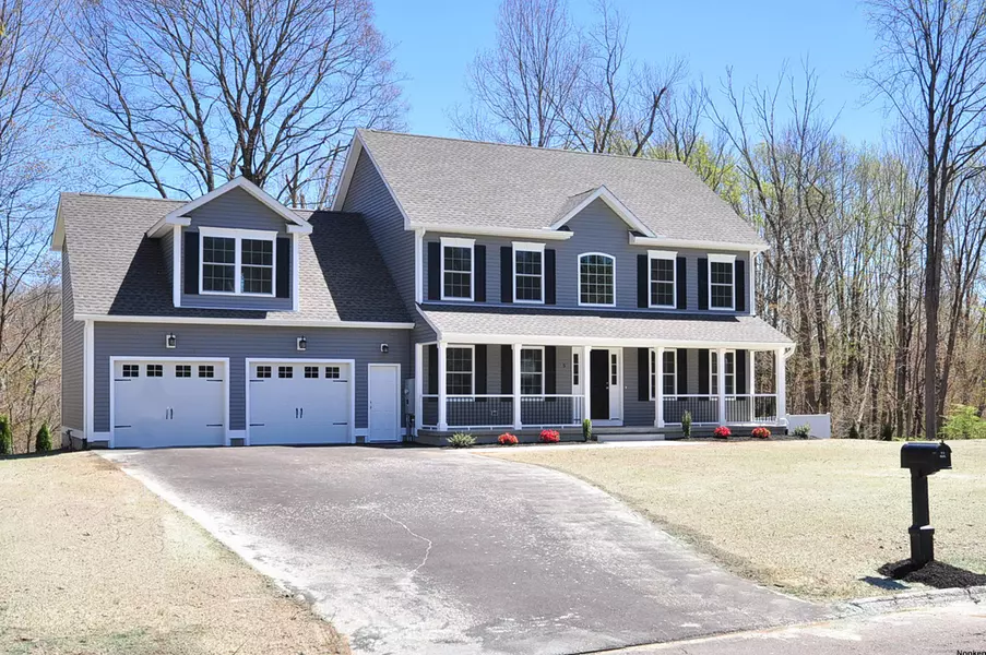 5 Chrismis Tree Lane, East Granby, CT 06026