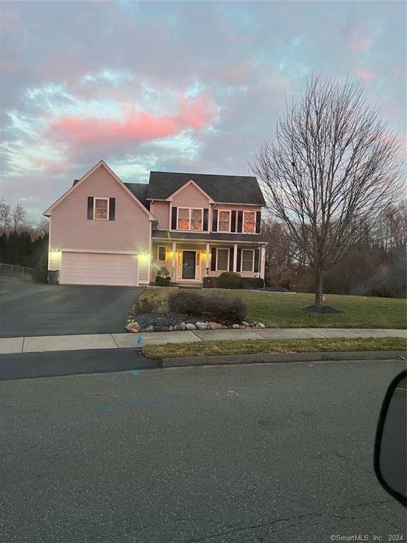50 Rock Ridge Road, Manchester, CT 06040