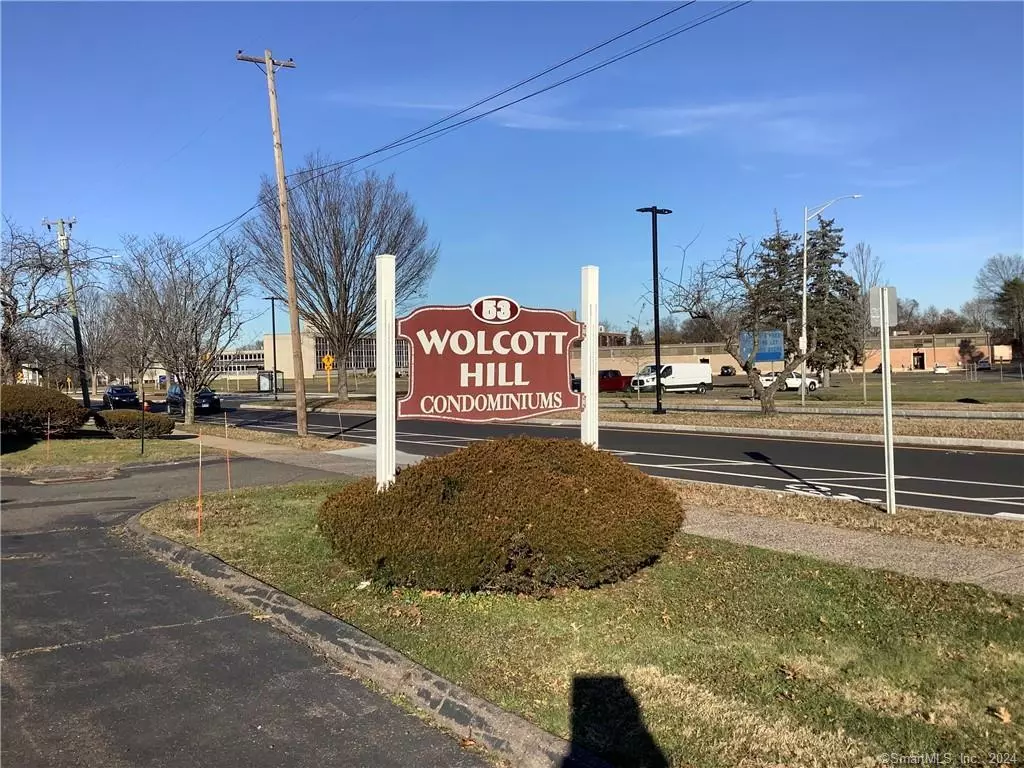 Wethersfield, CT 06109,53 Wolcott Hill Road #A19