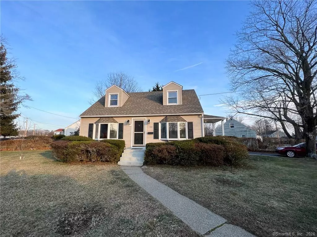 Milford, CT 06460,216 Meadowside Road