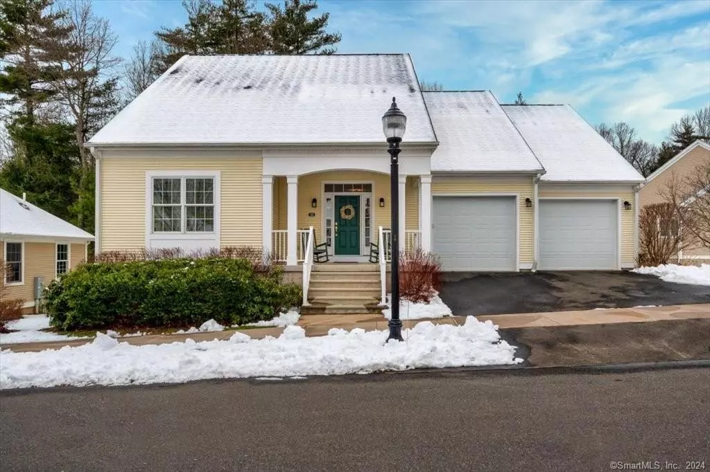 Simsbury, CT 06070,23 Bantry Road #23