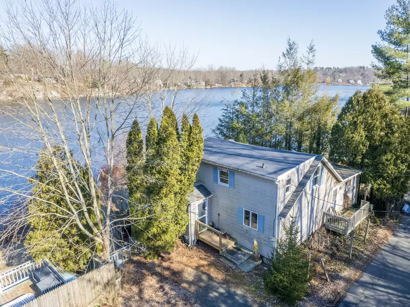 238 Mamanasco Road, Ridgefield, CT 06877
