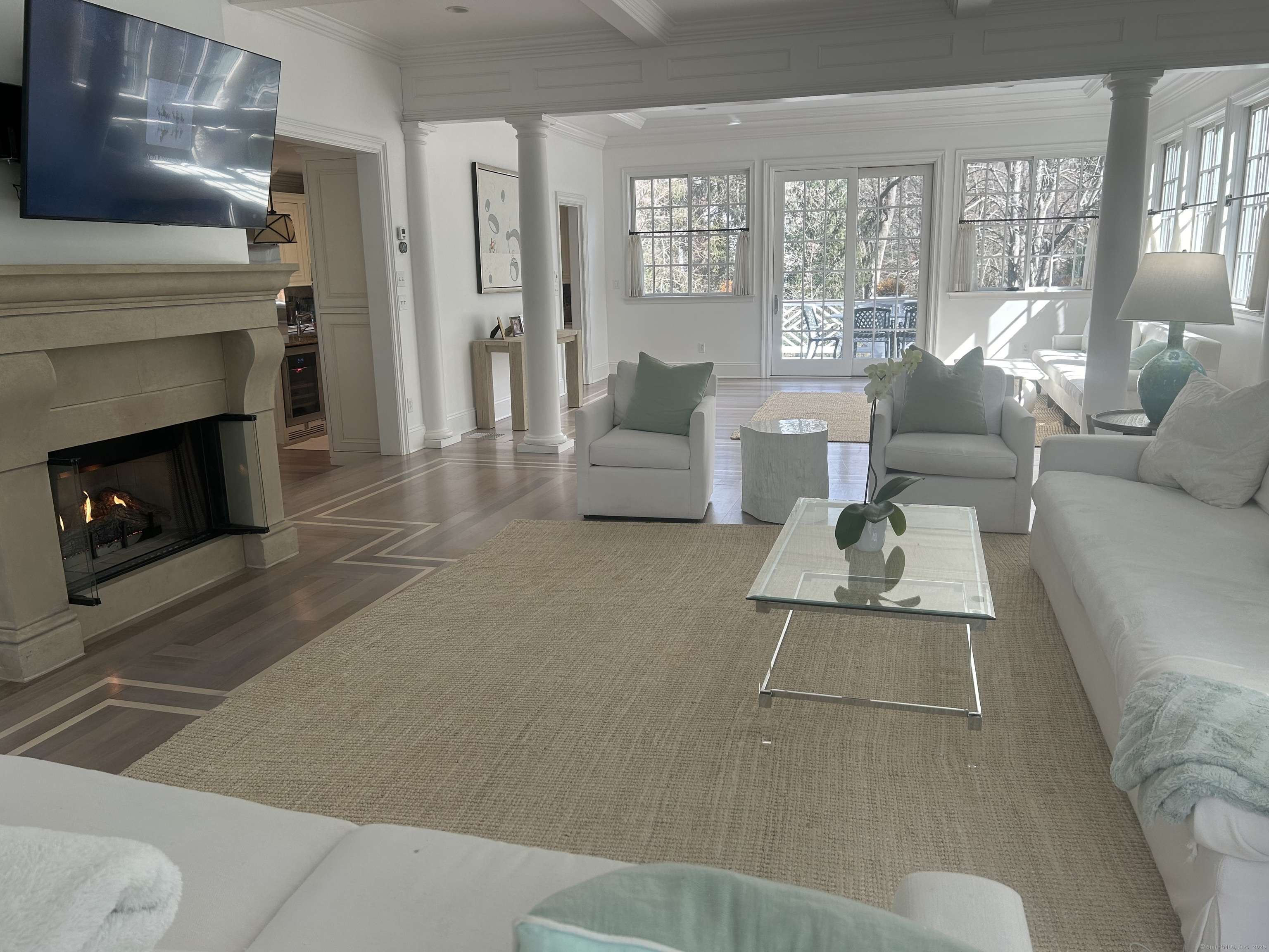 Westport, CT 06880,30 Hitchcock Road