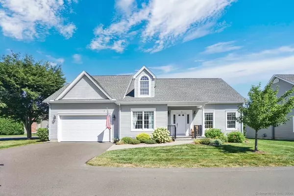 12 Daniel Circle #12, Suffield, CT 06078